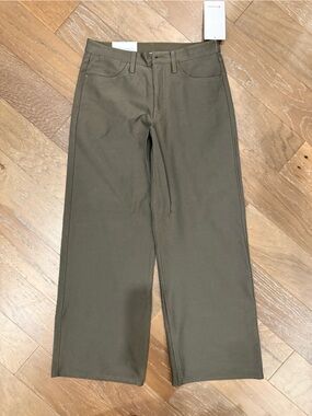 Lululemon EasyFive LR Classic-widePants Olive Green Stretch Denim Pants